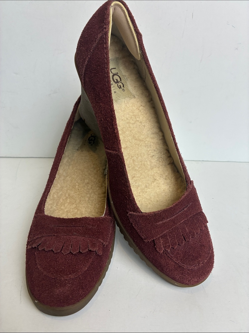 UGG Australia burgundy tassel wool platform Reese Wedge Shoe sued size 8